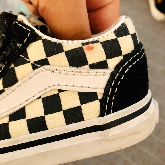 Classic checkered toddler Vans - Picture 3 of 4